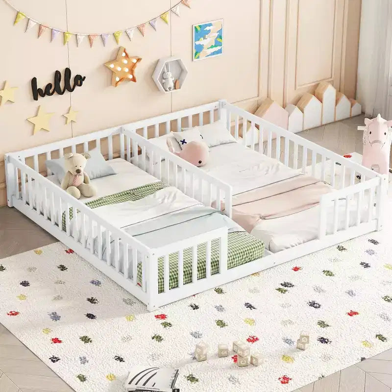 Lit au sol double avec barrière de sécurité, lit plateforme en bois pour 2 enfants
