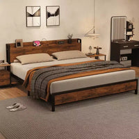 Cadre de lit King Size avec tête de lit de rangement, plateforme de lit King industrielle avec station de recharge et ports USB, sommier tapissier non requis - Marron rustique