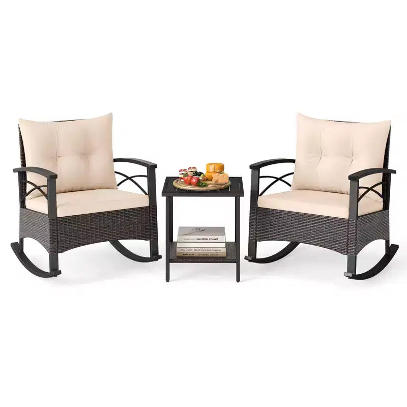 Ensemble de 3 chaises à bascule Costway en rotin avec accoudoirs et plateau de table en bois d'acacia pour véranda ou balcon, marron mélangé + beige/gris/bleu marine/noir