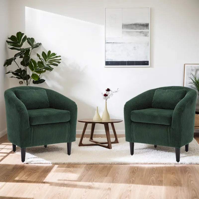 Fauteuil tonneau rembourré Emerald 24.8 avec pieds en bois et oreillers
