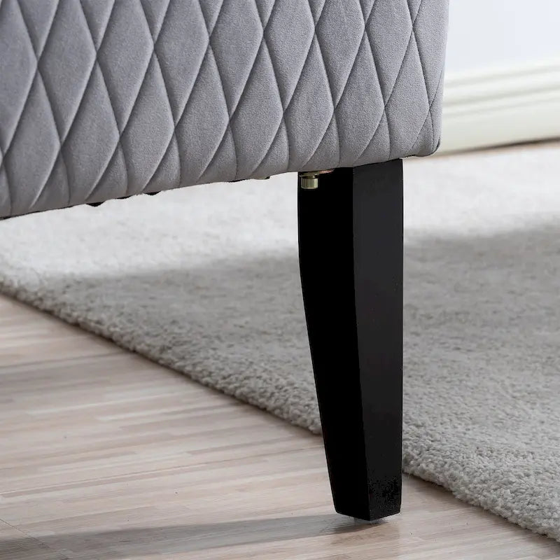 Christopher Knight Home - Fauteuil à oreilles haut de dossier en velours Evelyn avec pieds en bois