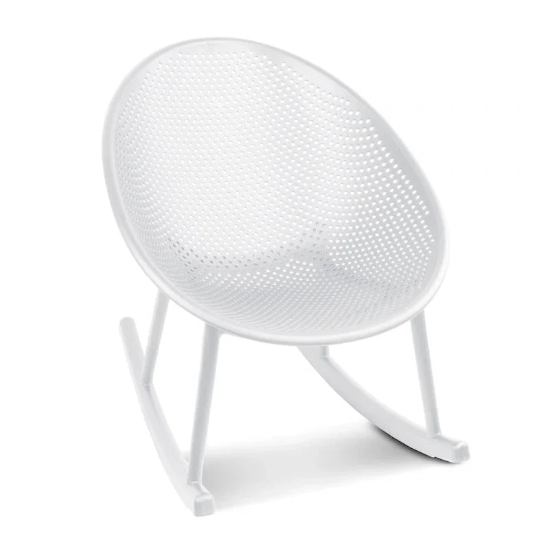 Chaise longue à bascule mid-century moderne en plastique avec pieds en plastique et assise perforée respirante en forme d'œuf pour usage intérieur/extérieur
