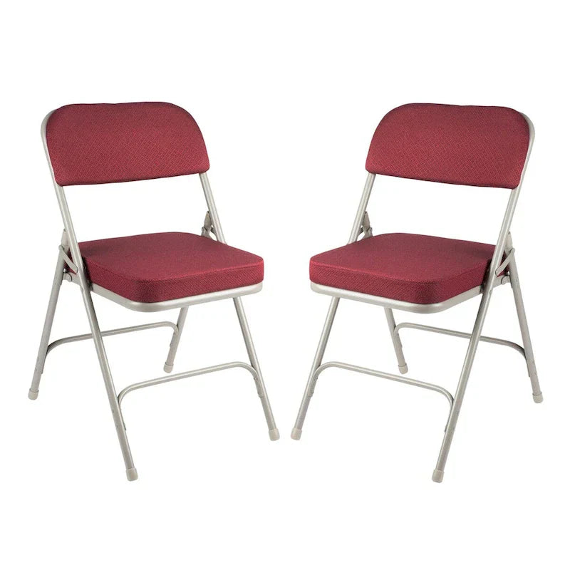 Chaise pliante de luxe matelassée en tissu de la collection Bernadine de Hampden Furnishings, lot de 2
