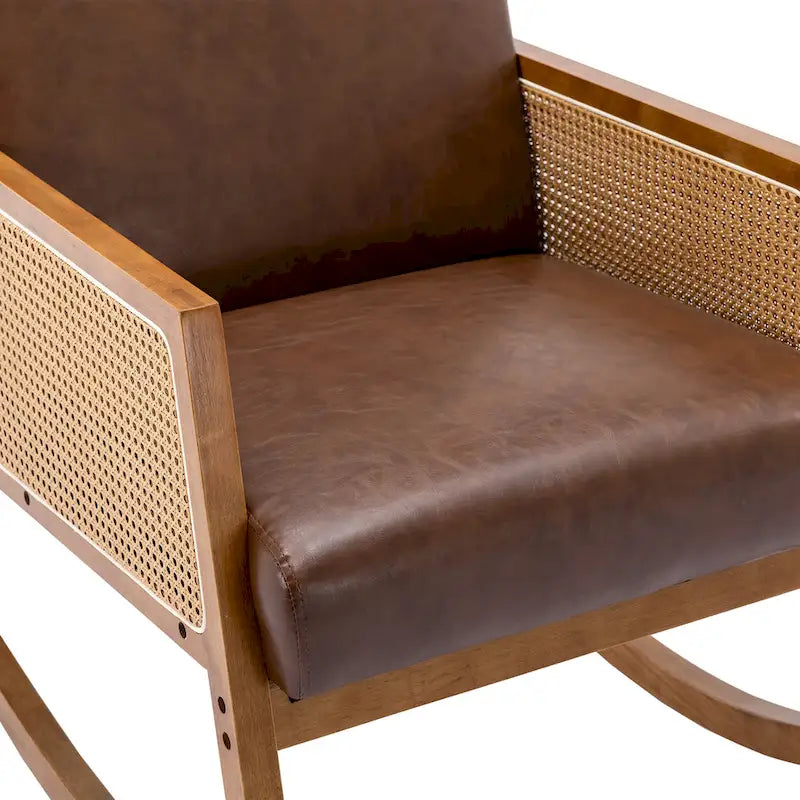 Chaise berçante moderne SEYNAR en cuir PU avec accoudoirs en rotin