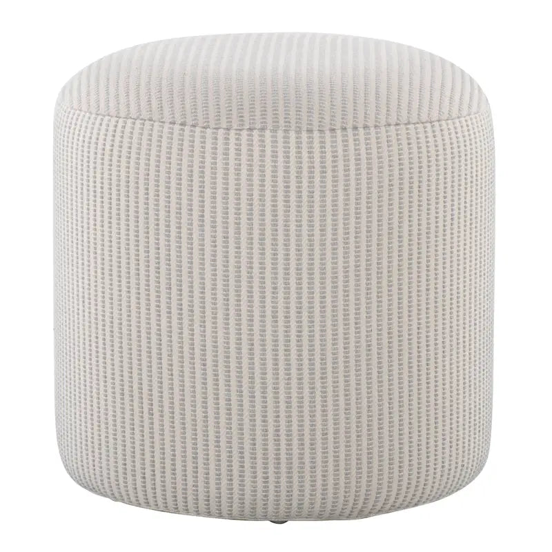 Le pouf rond Alayna 16 de Curated Nomad