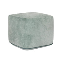 Villa by Classic Home Heirloom pouf en velours de 18 po