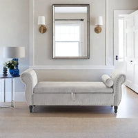 Banc coffre de rangement multifonctionnel traditionnel en velours Xanthia avec oreiller par Christopher Knight Home