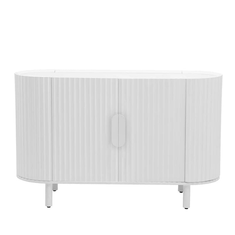 Buffet de luxe au design galbé avec étagères réglables