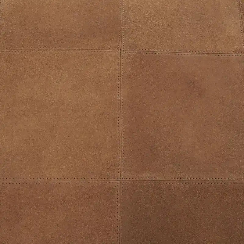 Pouf carré bas en cuir avec motifs patchwork - Marron, Gris ou Marron foncé - Roche River Decor